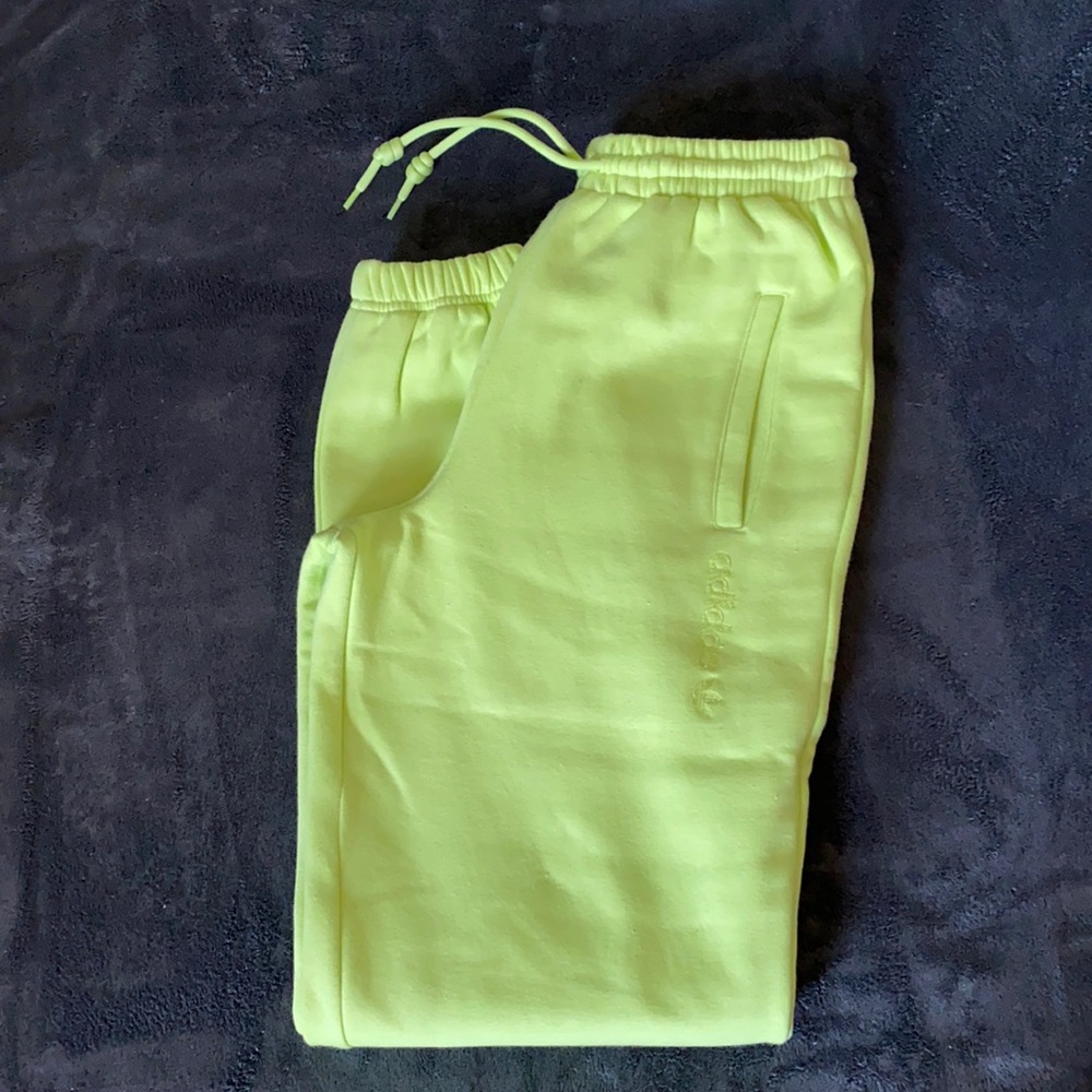 Adidas Sweatpants size XS
